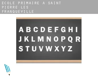 École primaire à  Saint-Pierre-lès-Franqueville