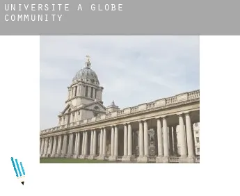Universite à  Globe Community